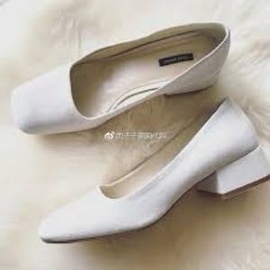 Zara Basic white elegant simple heel